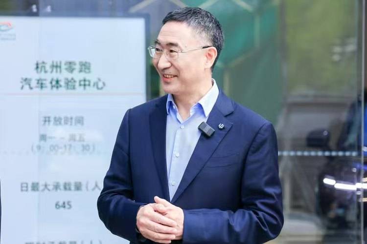 苏宁易购国庆假期全国超130家门店焕新开业